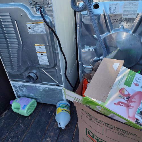 Appliance Removal Surprise AZ and hauling trash near me