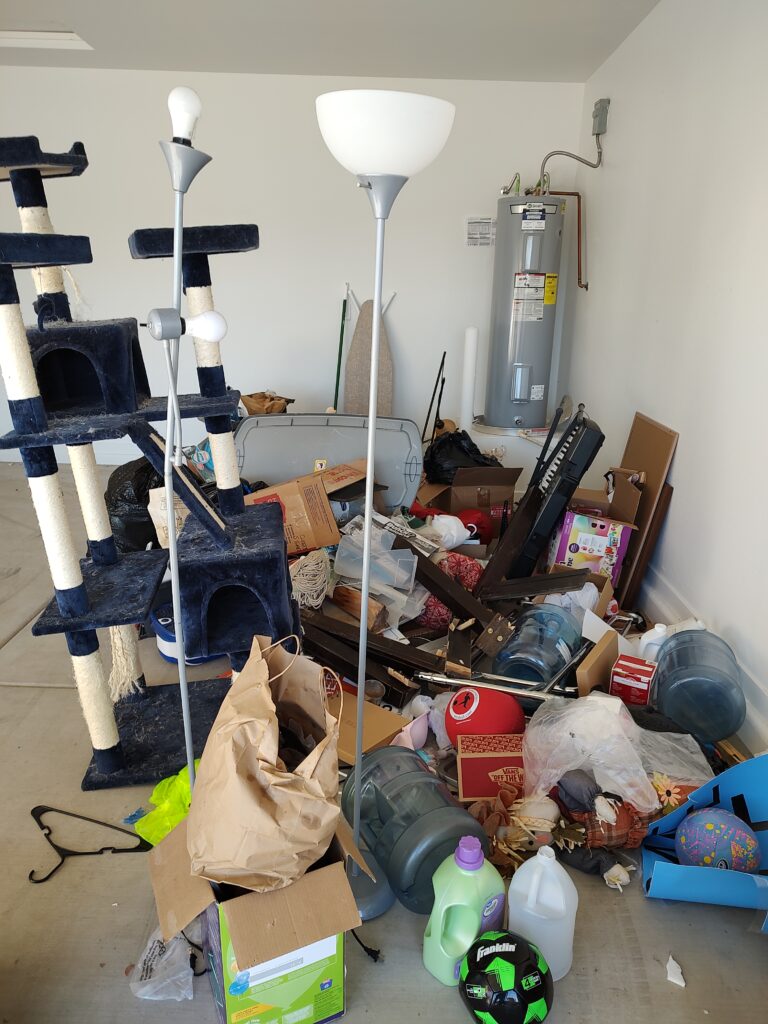 GARAGE CLEAN OUT JUNK REMOVAL WADDELL AZ