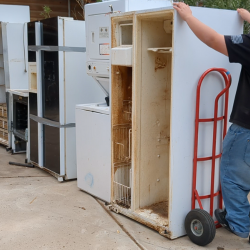 appliance removal Goodyear AZ trash hauling bulk pick up service